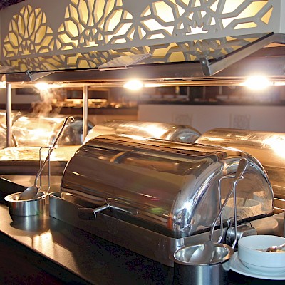How UV-C Is Replacing Chemical Sanitisers on Food Lines